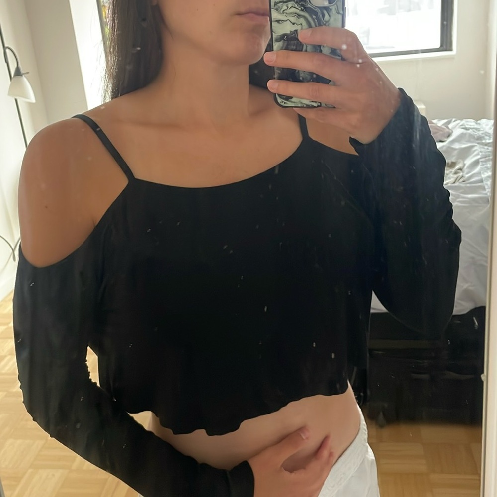 Cropped Tank with Long Sleeves